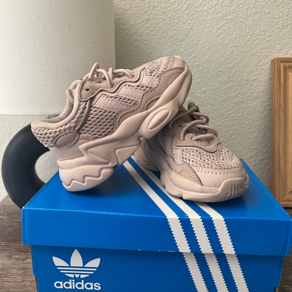Adidas toddler